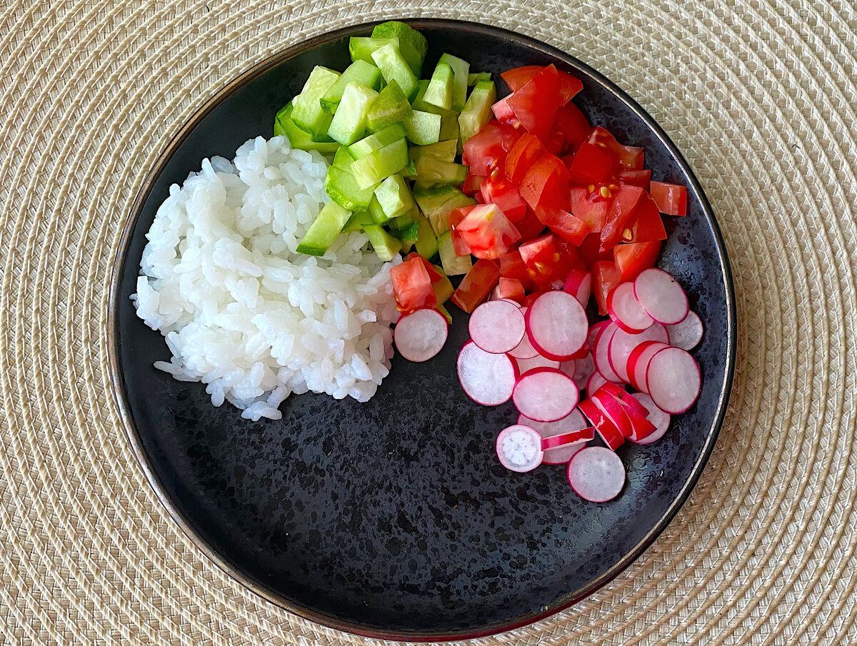 Попробовала в ресторане Поке и решила приготовить дома, получилось вкуснее  🥗 | Домохозяйка со стажем Галина | Дзен