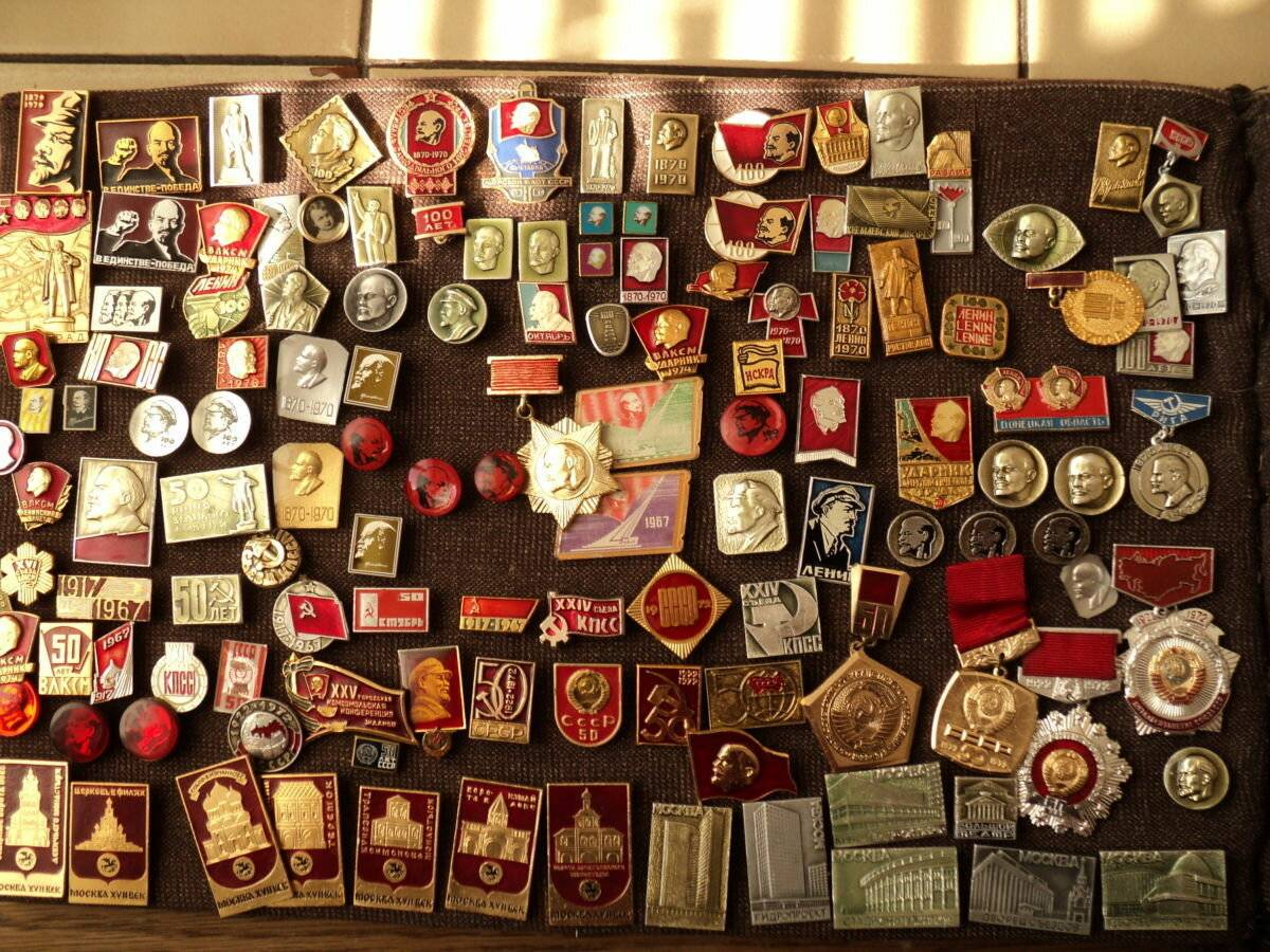 старинные вещи. плюшкин музей тверь. частные коллекционеры. антиквариат. предметы искусства и коллекции в интерьере.