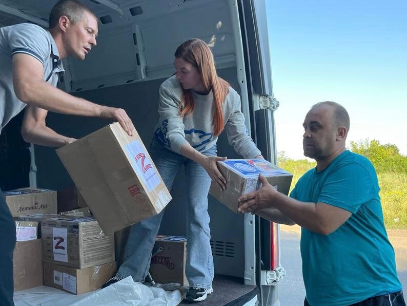    Бойцам СВО доставили гуманитарную помощь из Бузулукского района Кристина Просвиркина
