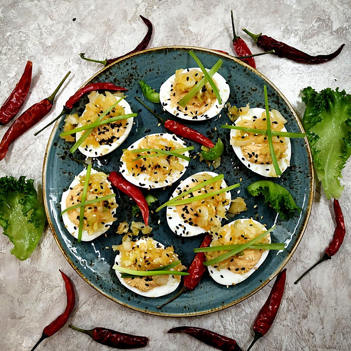 Закуска из яиц с домашним кимчи