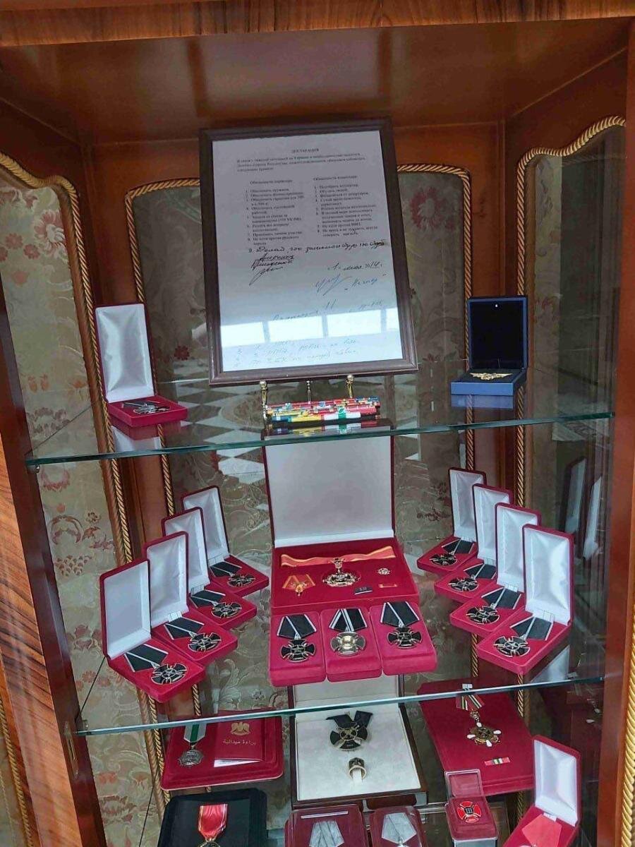 Листайте вправо, чтобы увидеть больше изображений