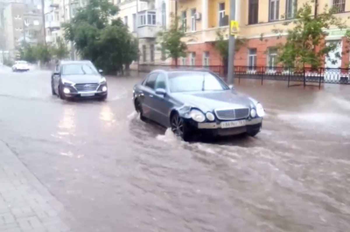    В Ростове метеорологи зафиксировали десятидневную норму осадков 12 июля