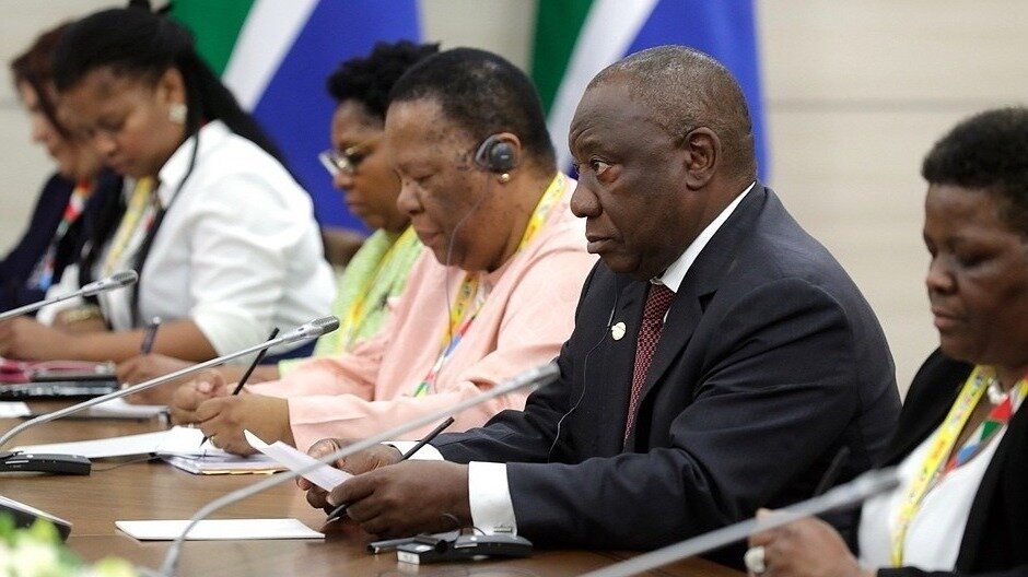     Это «было бы безрассудным, неконституционным и незаконным».