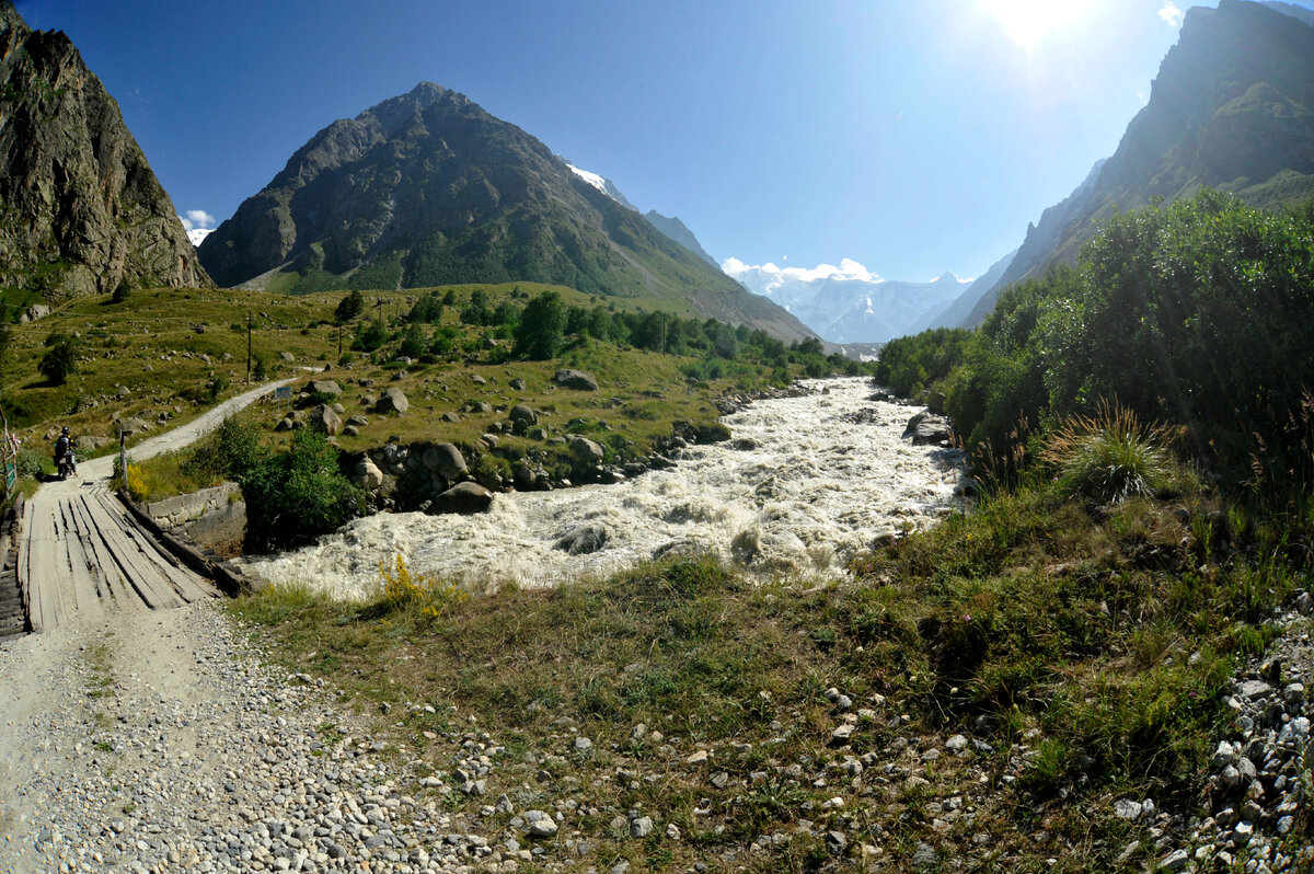 Кундюм Мижирги ледник