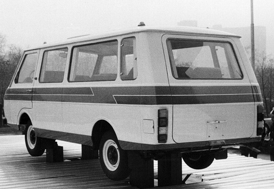 FSO Syrena Microbus Prototype