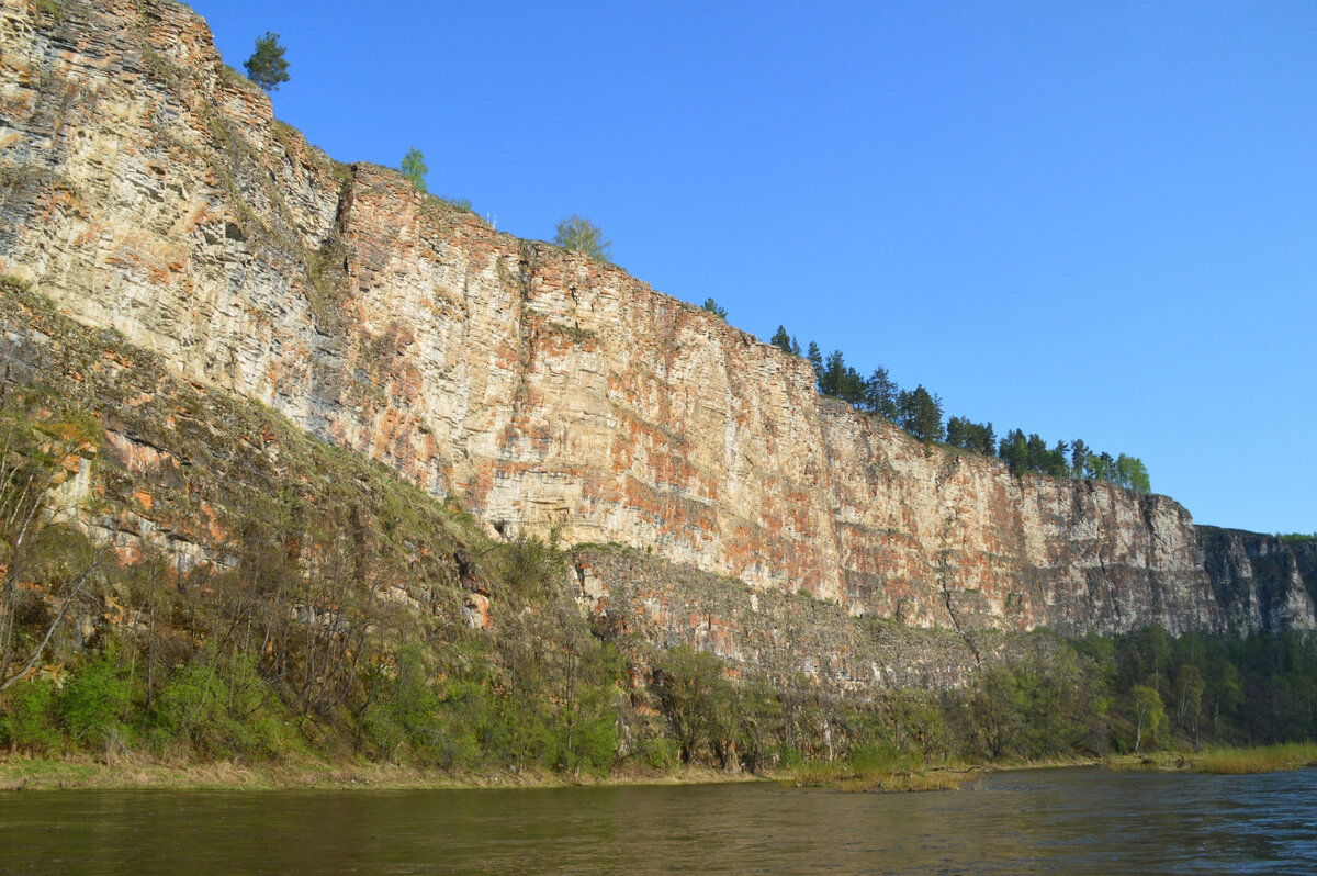 Листайте галерею