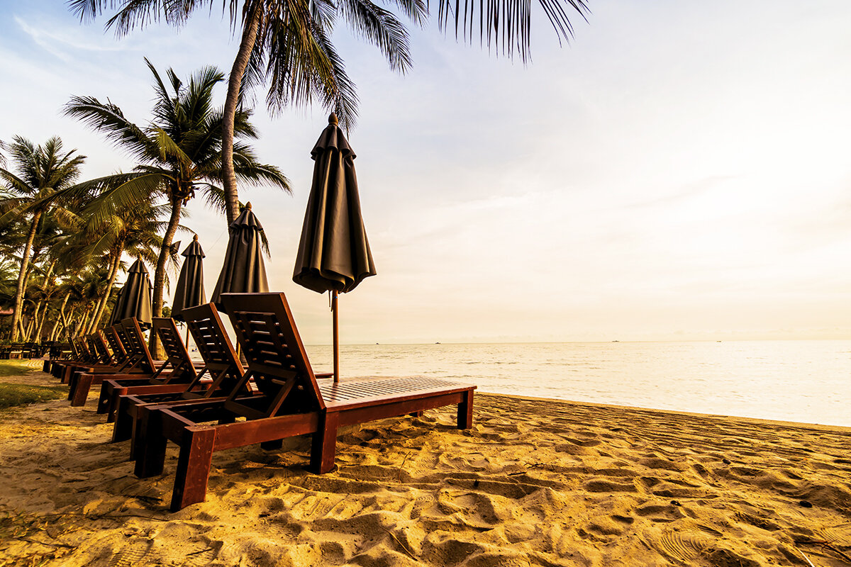 Такой пляжный отдых бывает только в рекламных буклетах.