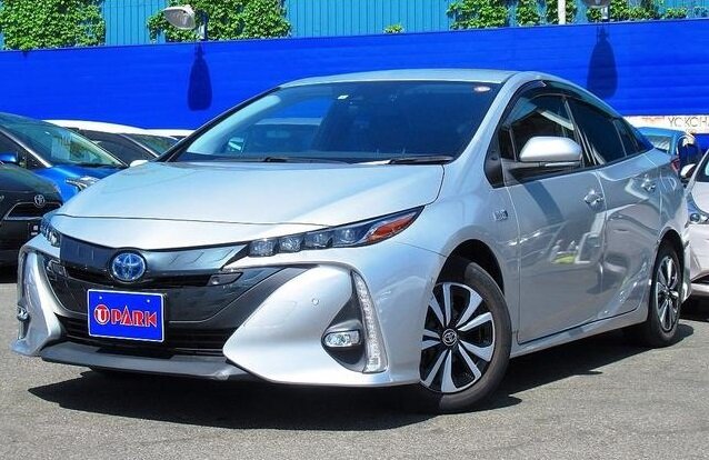 Фото внешности и салона, листайте.