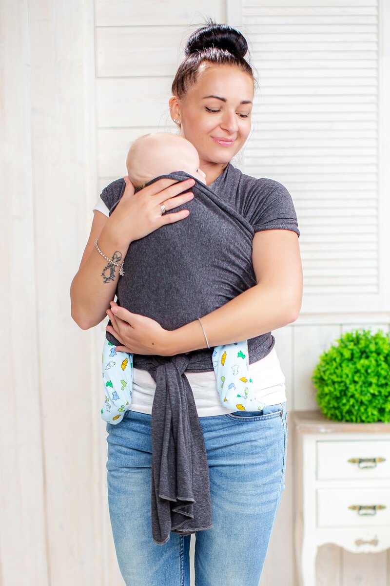 Как завязывать слинг-шарф для новорожденного