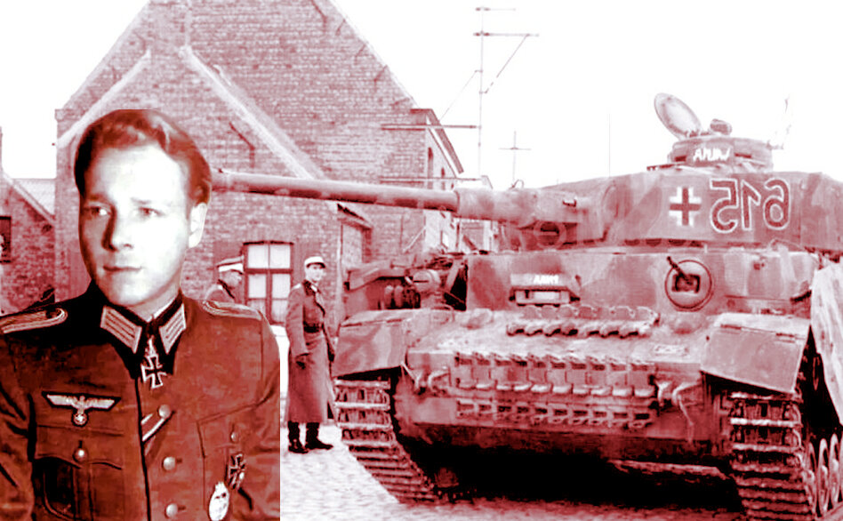 Кавалер Рыцарского Креста Людвиг Бауэр на фоне боевой машины Т-4 – Pzkpfw. IV Ausf. H.