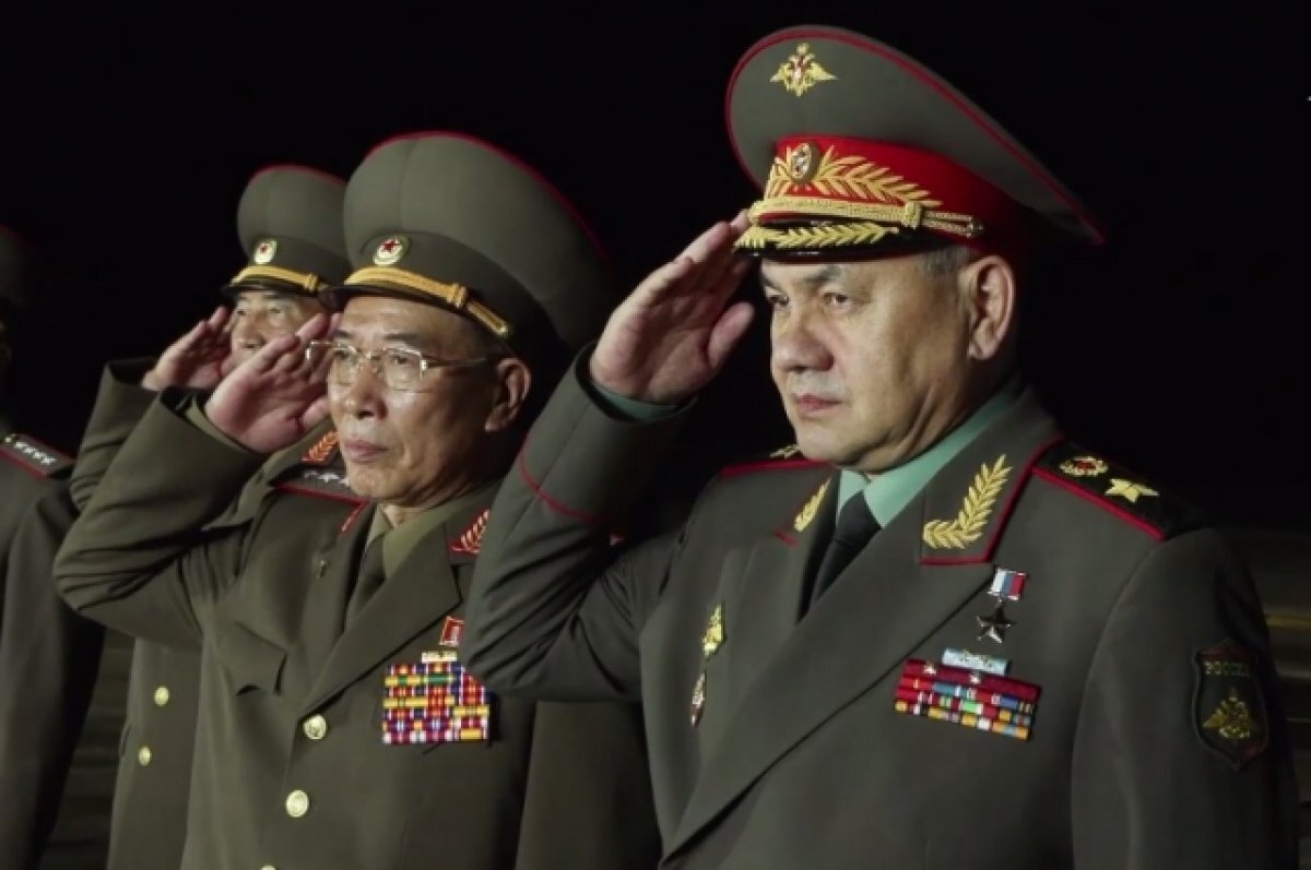    Российская делегация во главе с Шойгу покинула Пхеньян