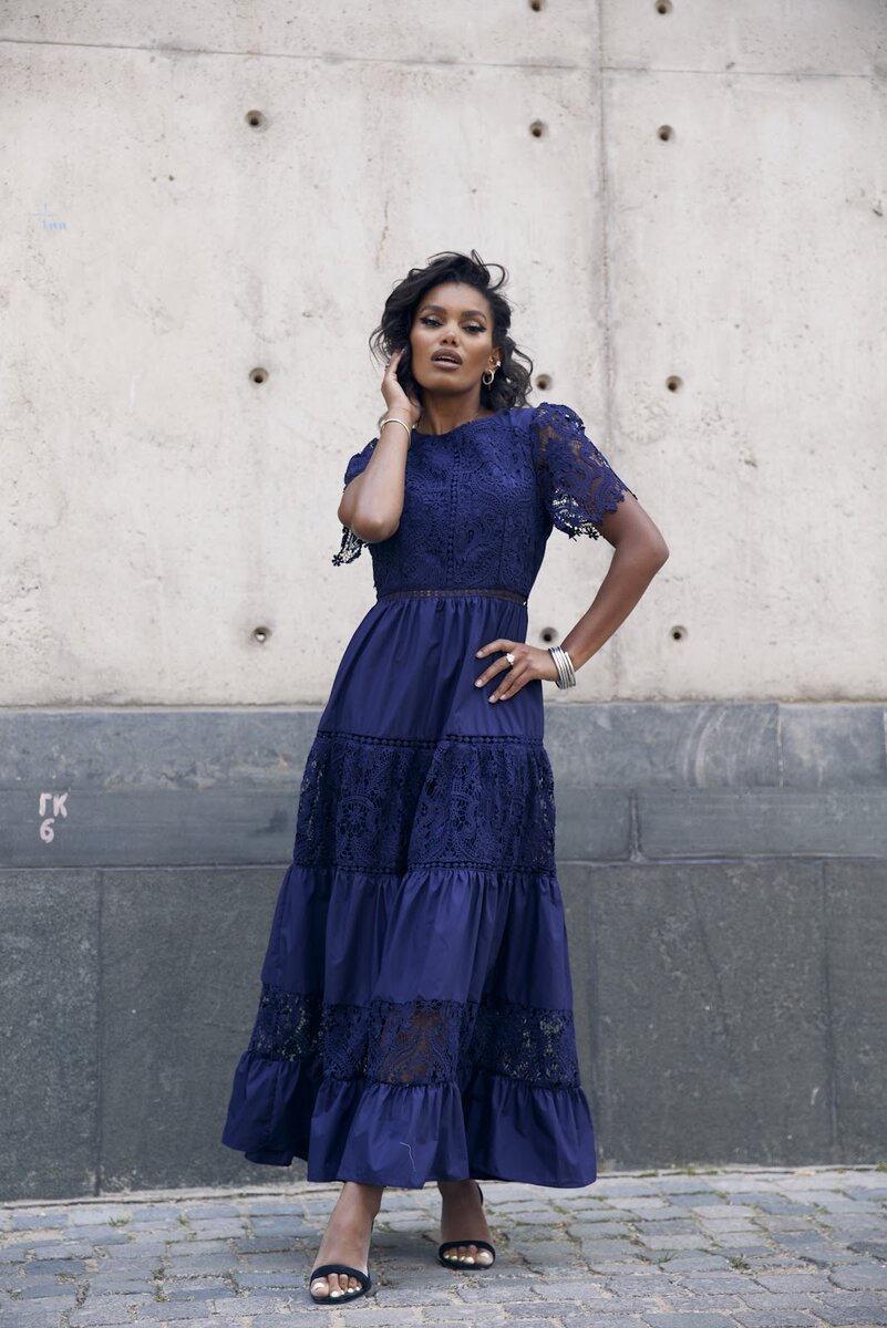 Волшебные кружевные платья всегда привлекают внимание, поскольку придают невероятную женственность и красоту.-21