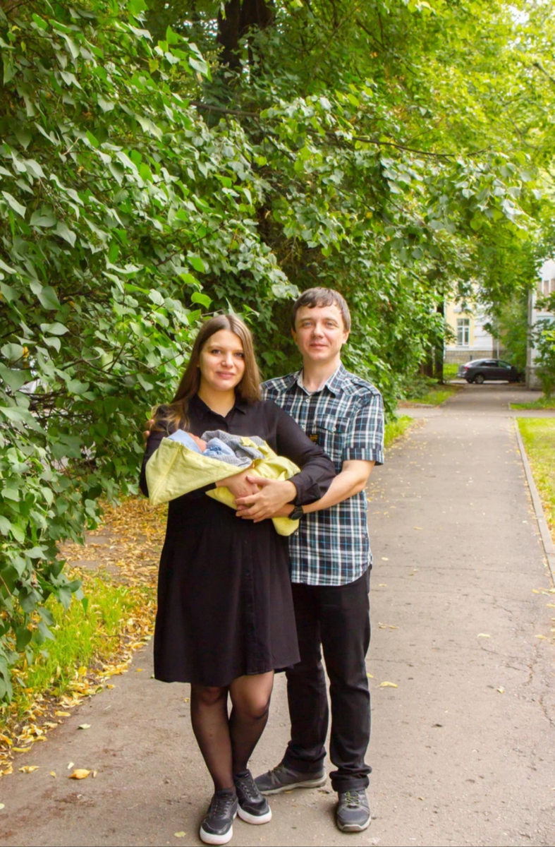 Мама, папа и я🥰 (личное фото автора) 