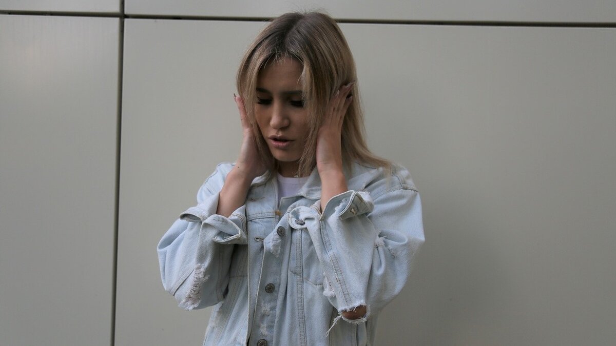     Жаркая погода и алкоголь в крови заставляют жителей Приморья творить очень странные вещи. Одного из таких мужчин запечатлели в Уссурийске.