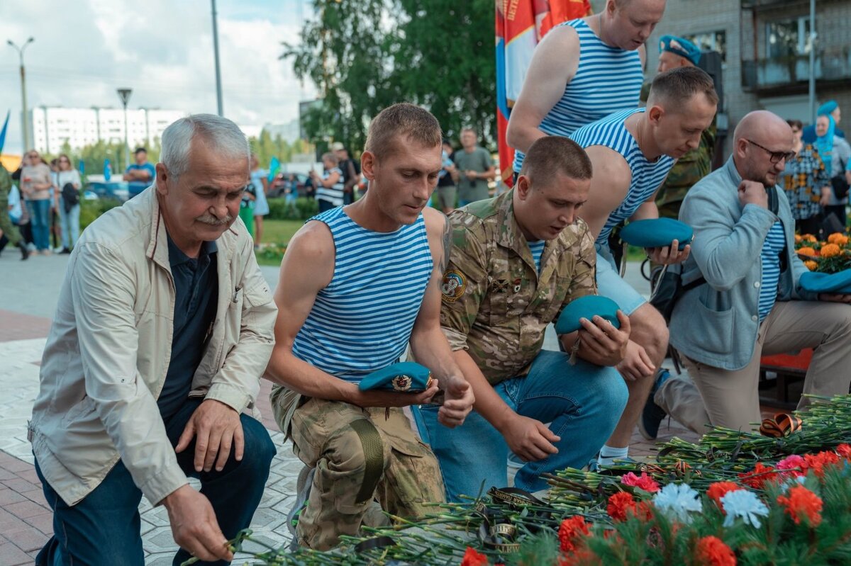    В Нижневартовске отметили день ВДВ