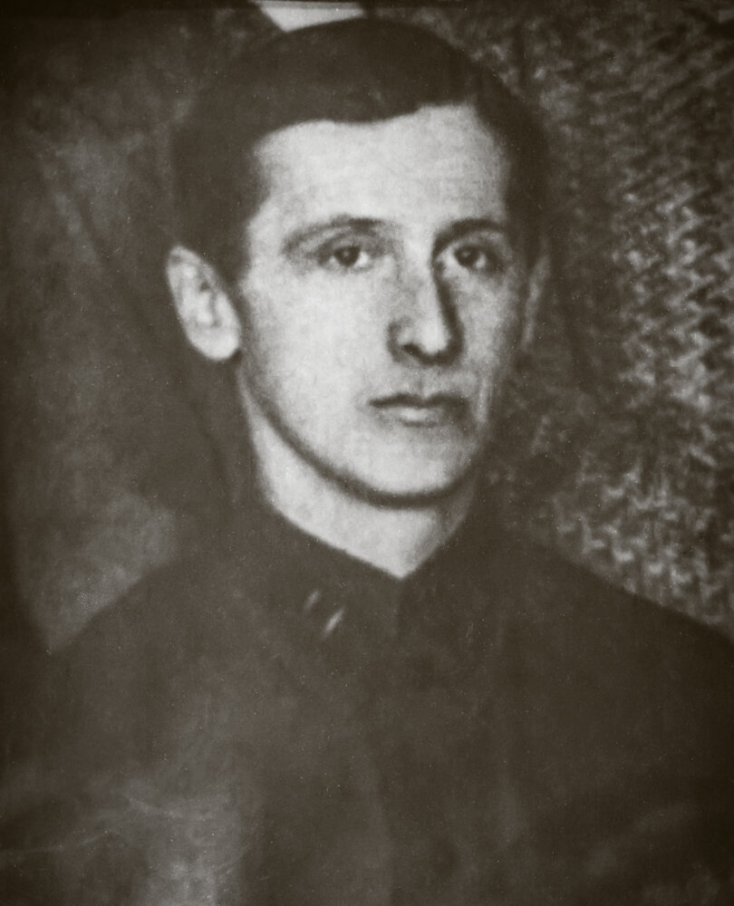 Глобус Мирон Ильич. 1935–1936. Томск. Источник: ЦДНИ-5880-1-128