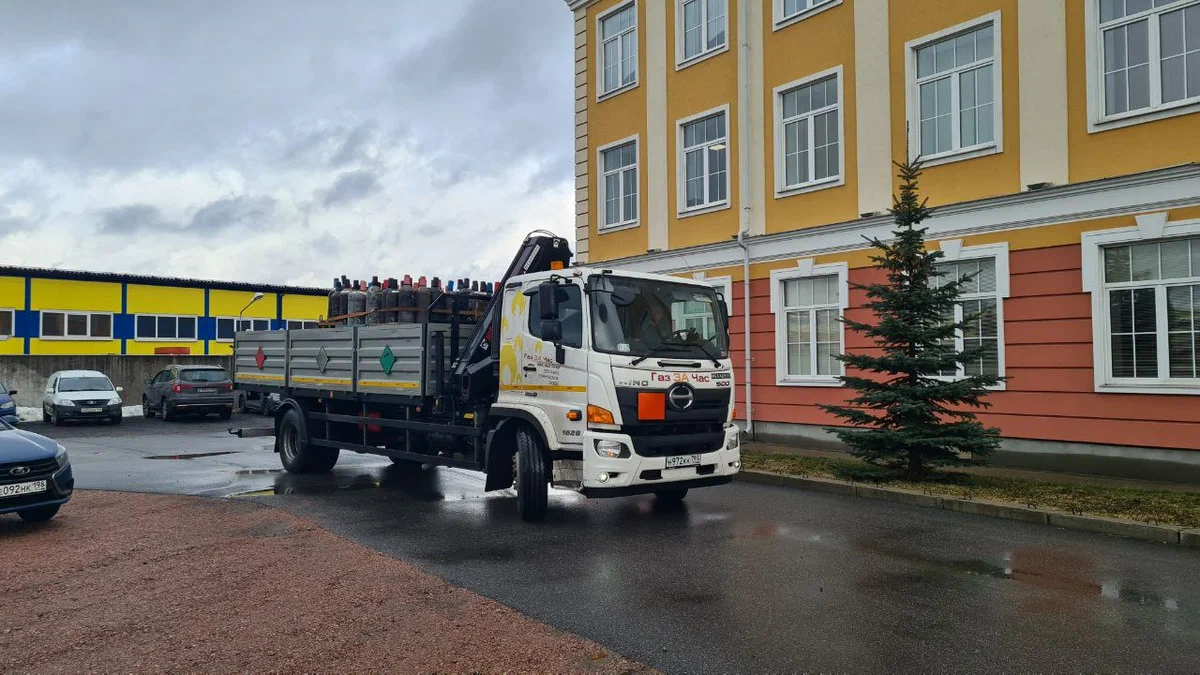 ГазЗаЧас - кислородные баллоны. Заправка баллонов кислородом, обмен кислородных баллонов.