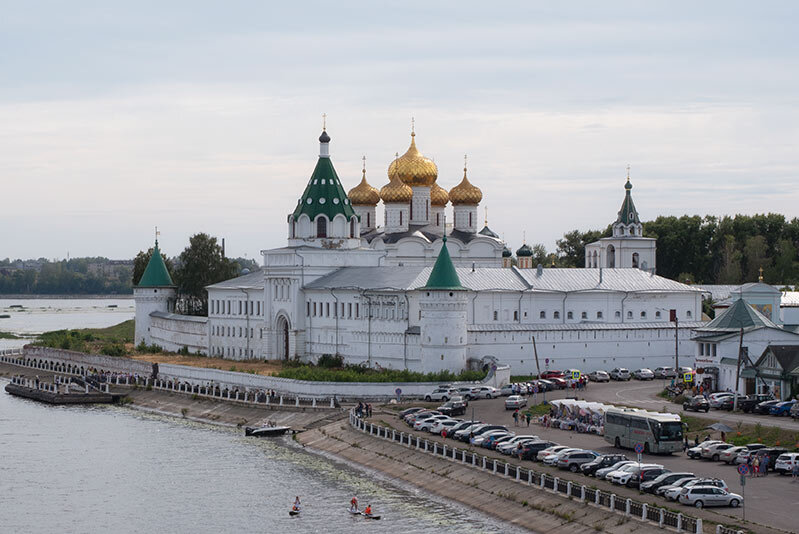 Ипатьевский монастырь Кострома. Достопримечательности Костромы Ипатьевский монастырь.