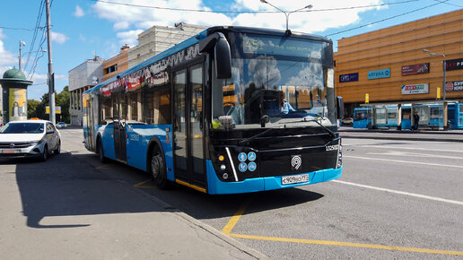 451 маршрут автобуса. 21.08.2023 год. Москва.