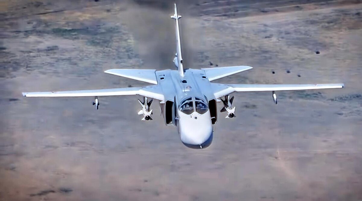 Фронтовой бомбардировщик Су-24