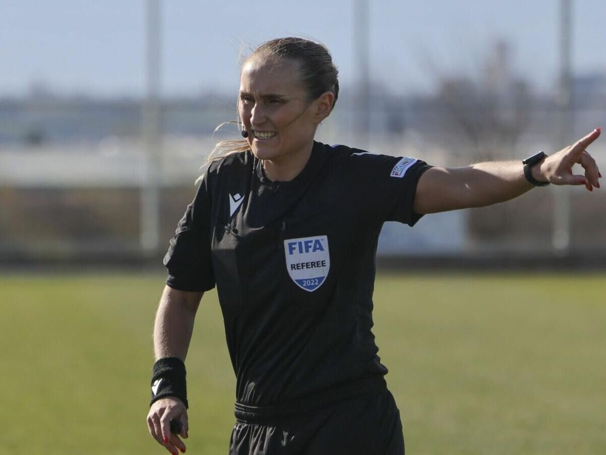    Российский футбольный арбитр Вера Опейкина© пресс-служба РФС