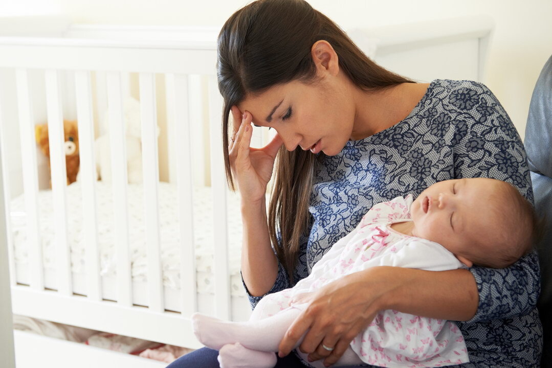 Почему ребенок плачет | Причины плача новорожденных детей