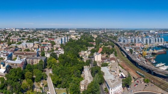    Мощные взрывы прогремели в Одессе Сергей Бунеев