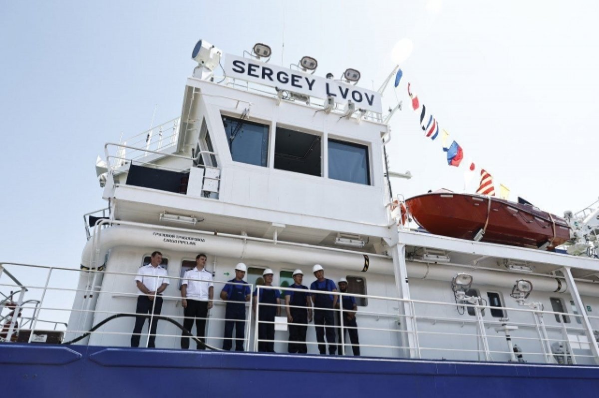    Танкер-химовоз с именем краеведа спустили на воду в Астраханской области