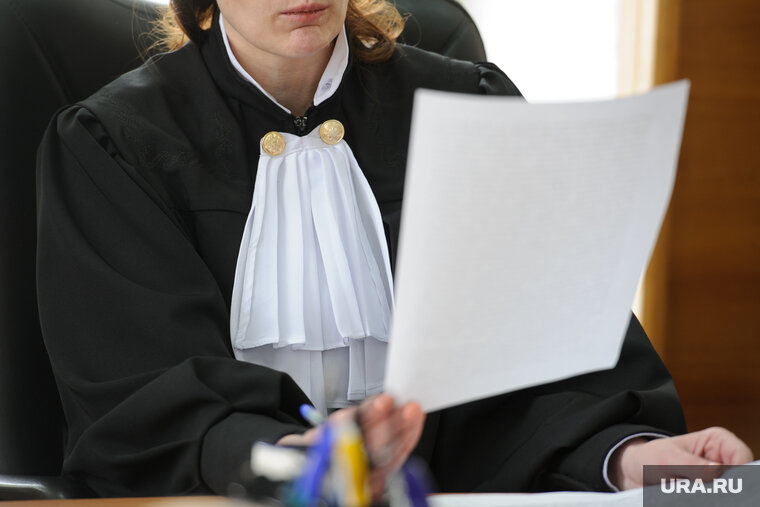    Суд приговорил женщину к двум годам лишения свободы условно