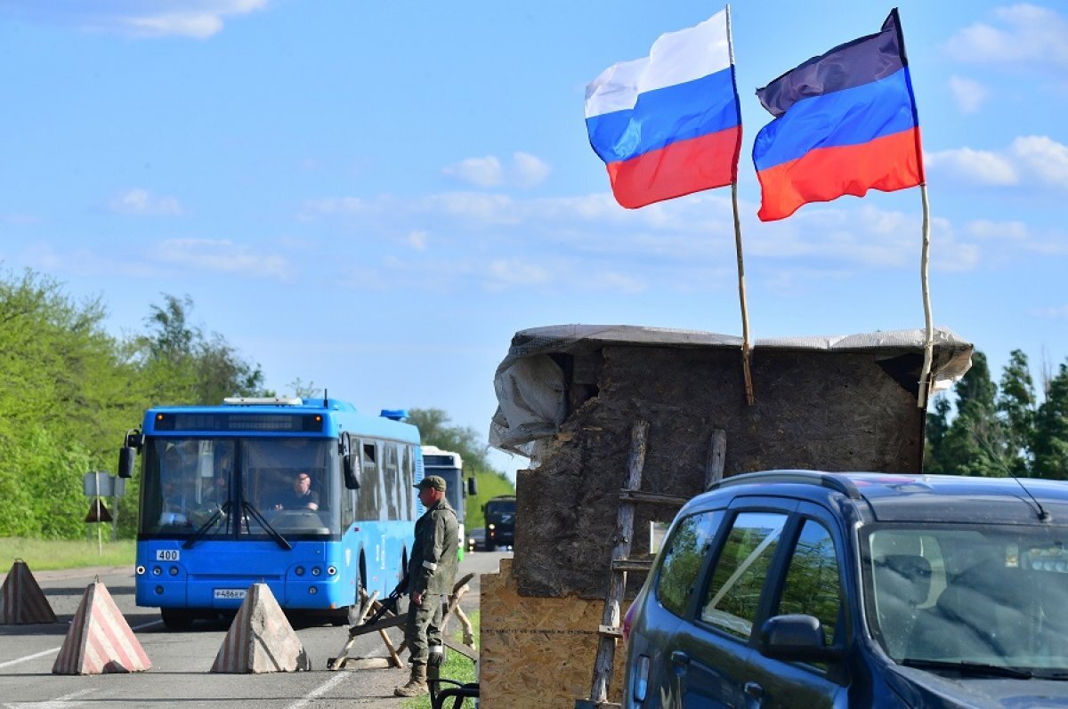    Освобожденные из плена военные поделились эмоциями