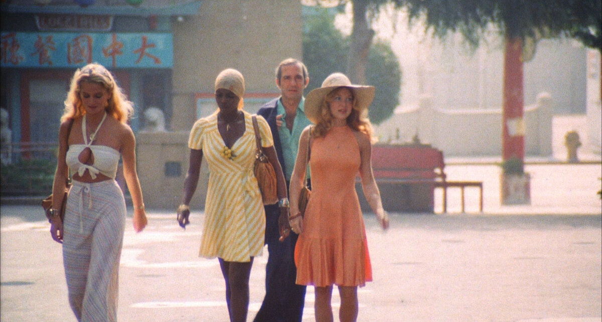 Кадр из фильма "Убийство китайского букмекера" (1976)