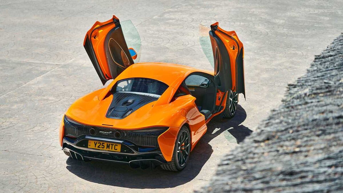 MCLAREN 710s