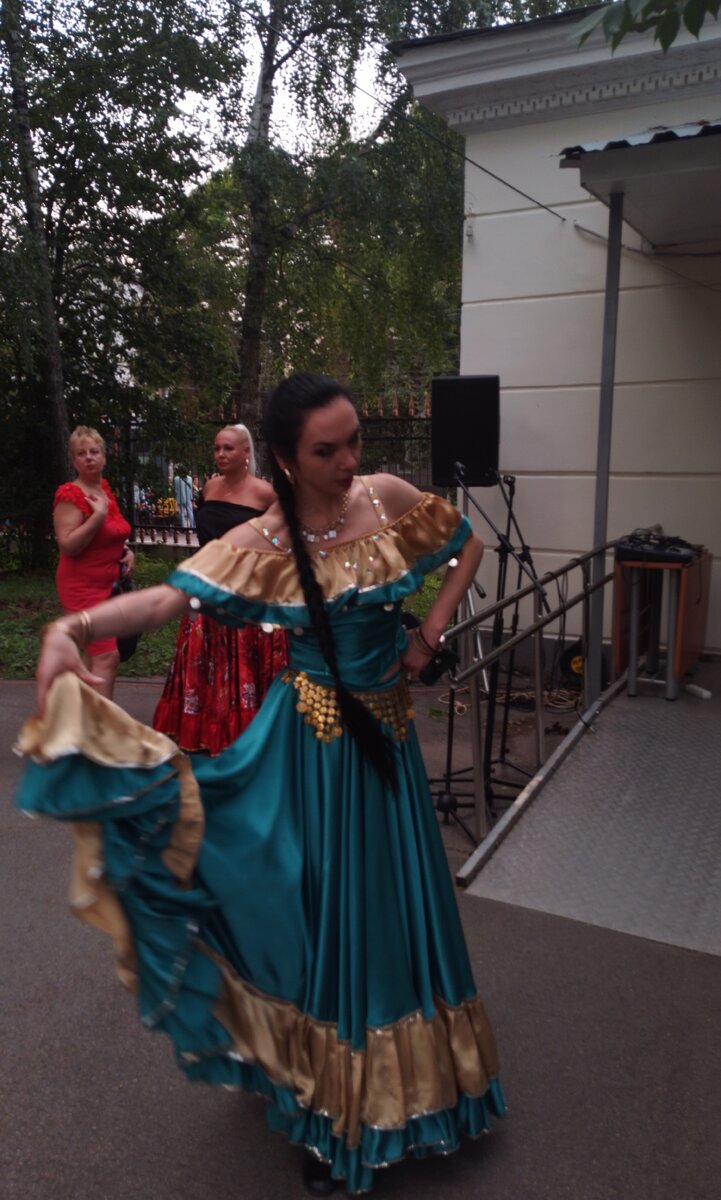 Гулял недавно по Туле и заметил,  что большой у нас  центральный парк имени П. П.-12