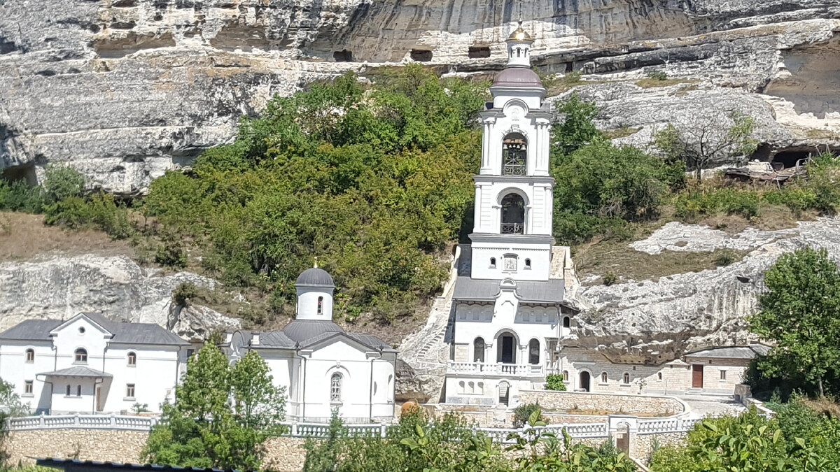 погода в бахчисарае на декабрь. погода в бахчисарае на декабрь. салачик бахчисарай. свято-благовещенский монастырь бахчисарай зимой. погода в бахчисарае на 10.