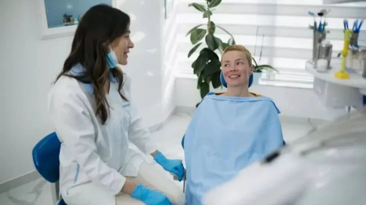 Если у вас есть опасения по поводу ваших зубов, поговорите со своим стоматологом (Изображение: Гетти)