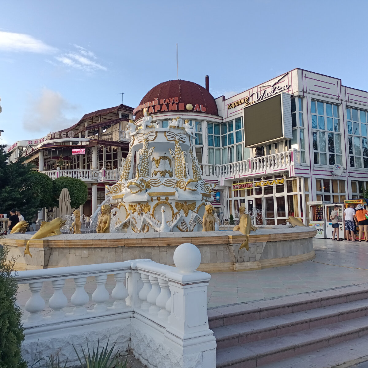 рио геленджик. пляж кабардинка 2023. кабардинка набережная 2023. кабардинка 2023. кабардинка море 2023.