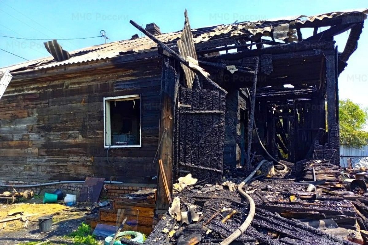    Под Новосибирском мобилизованный боец СВО спас людей из горящего дома