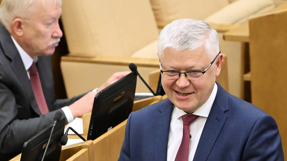 Фото: Дмитрий Духанин / Коммерсантъ📷Василий Пискарев уверен, что новые поправки защитят российских секретоносителей от иностранных спецслужб