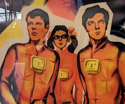 Фрагмент постера фильма "Отроки во Вселенной". Фото моё из Музея космонавтики в Калуге. 