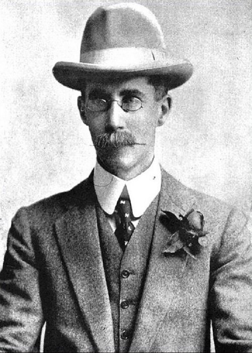 Герберт Роуз Армстронг. единственный за всю историю Великобритании повешенный за убийство адвокат. Открытые источники.