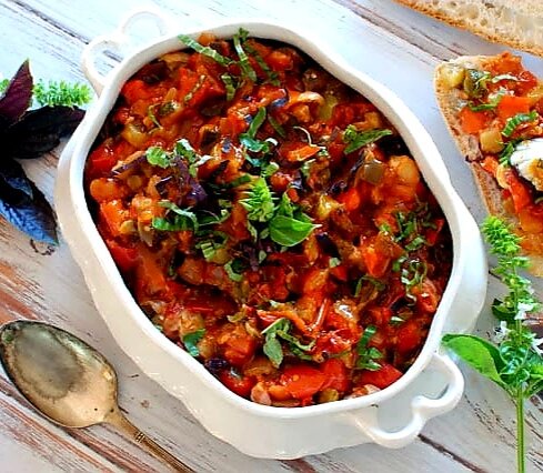 Рататуй - сочное французское деревенское угощение 