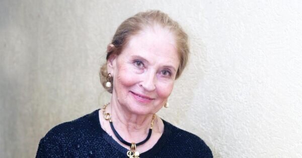      Людмила Зайцева, фото: smile.funnycucaracha.ru