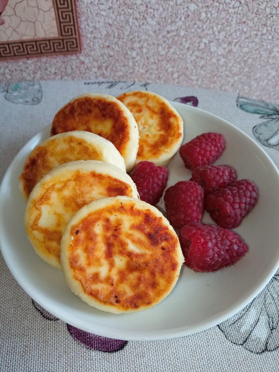 Простой рецепт сырников | Плюшки от Валюшки😊 | Дзен