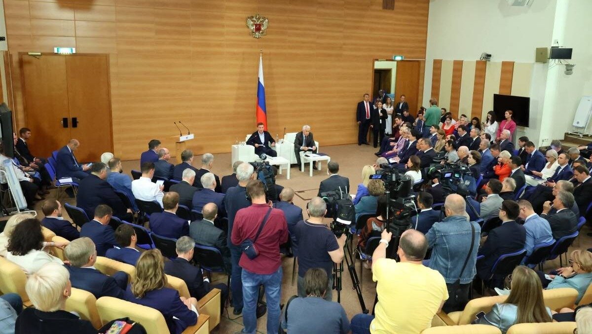     «Единая Россия» инициировала 40% законов в Государственной думе, реализующих поручения Владимира Путина, касающиеся участников спецоперации и их близких, повышения обороноспособности государства и решения социальных вопросов.