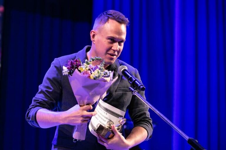    Фильмом открытия кинофестиваля «Восток&Запад» станет картина Андрея Богатырева Марина Шарт