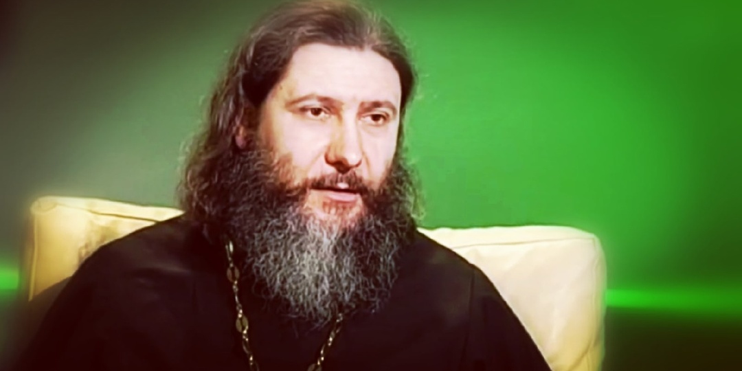 Почему, делая добро, мы часто совершаем зло? Объясняет священник и богослов