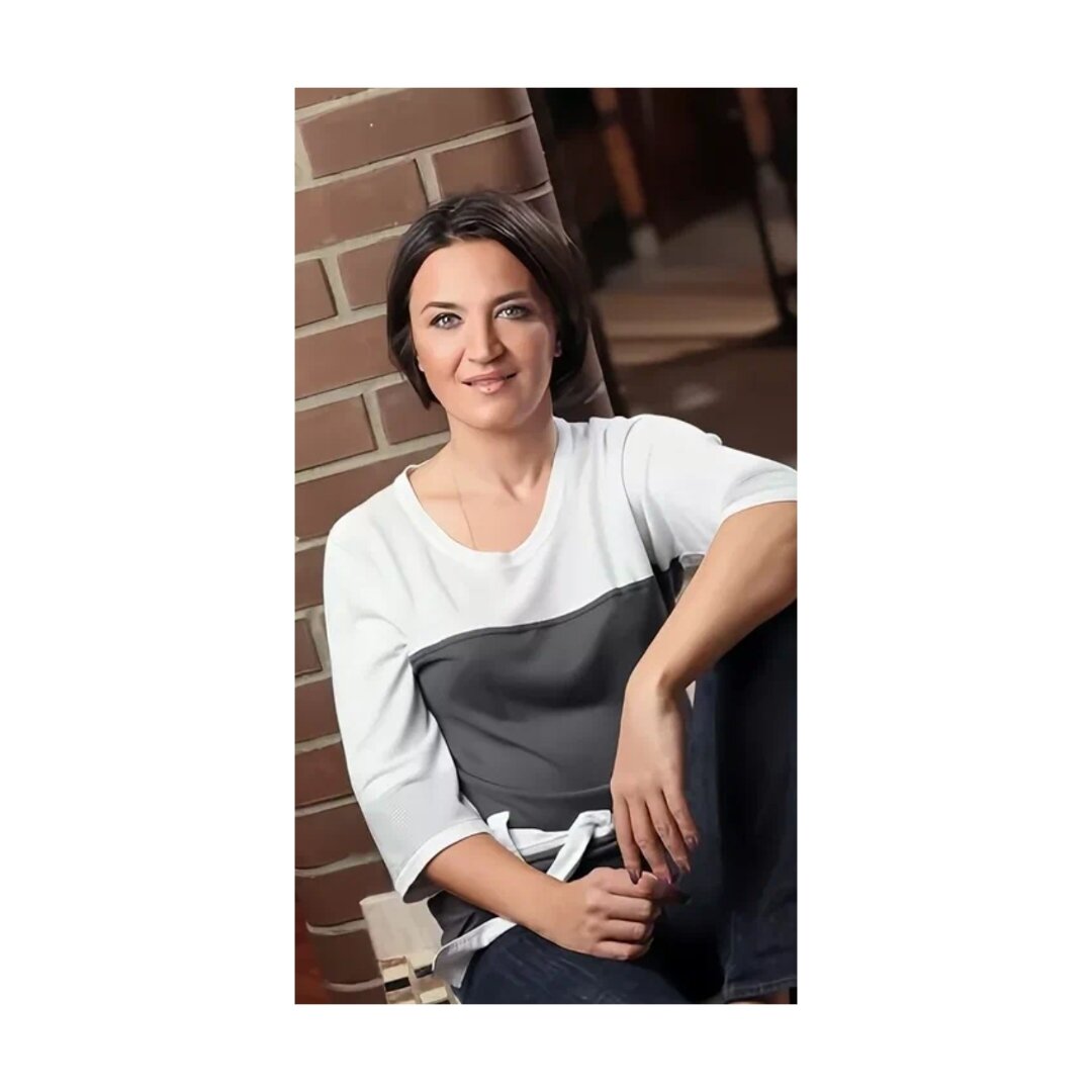 Анна Литвинова