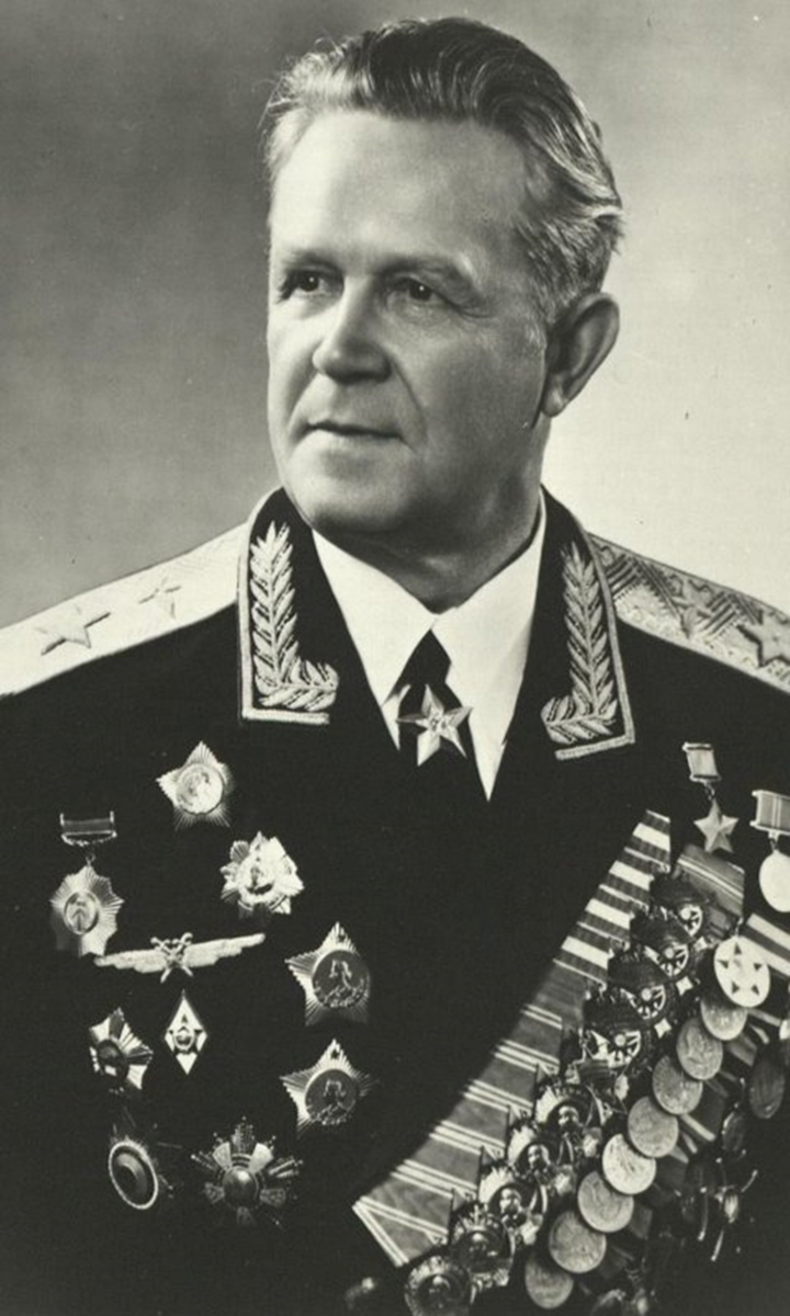 Командармы Советской Армии на конец Второй Мировой войны-16 степени, авиации, орден, Орден, войны, ордена, армией, Суворова, Знамени, командующий, воздушной, Красного, операциях, операции, битве, После, начальник, заместитель, войск, Среди