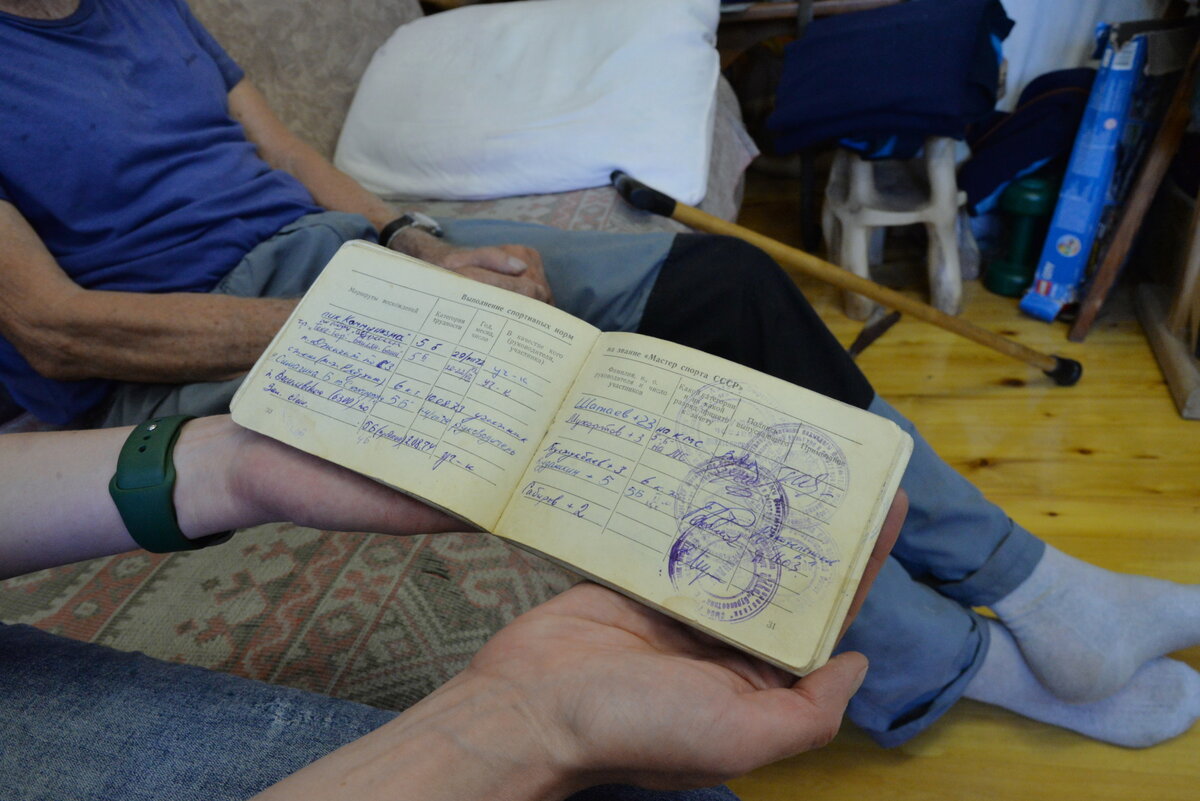 История жизни и болезни старейшего альпиниста России | Обнимая небо | Дзен