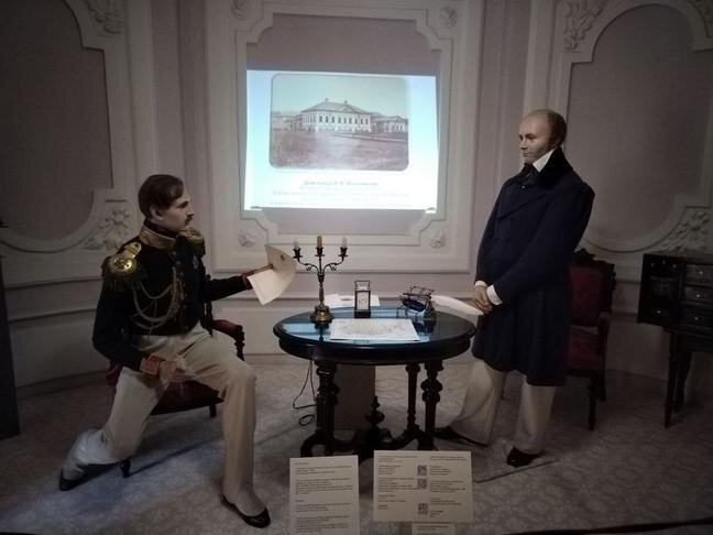 Цесаревич Александр и Василий Жуковский (экспозиция в музее Усадьба Колокольниковых) / Фото: Владимир Писахов